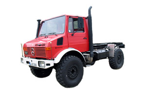 Wohnkabinen / Offroad-LKW - Hilfsrahmen: Basis Mercedes Unimog 1300 L