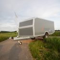 Offroad-Caravan X-Indoor / Produkt: Offroad-Wohnkabine auf Einachser-Fahrgestell / Hubdach