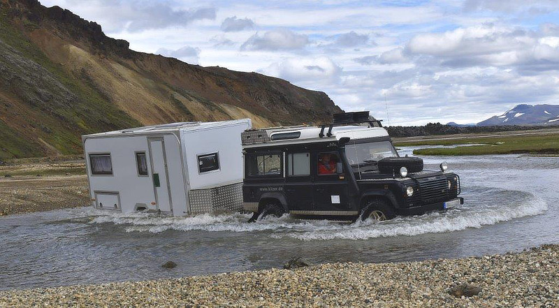 Moser Fahrzeugbau / Kunden - Urlaubsreise mit einem Offroad-Caravan nach Island