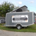 Offroad-Caravan X-Indoor / Produkt: Offroad-Wohnkabine auf Einachser-Fahrgestell / Hubdach