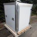 Fahrzeugbau / Container: Isolierte Thermobox für den Transport von Speiseeis