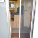 Offroad-Caravan X-Indoor / Produkt: Offroad-Wohnkabine auf Einachser-Fahrgestell / Schlafhubdach und Fahrradträger