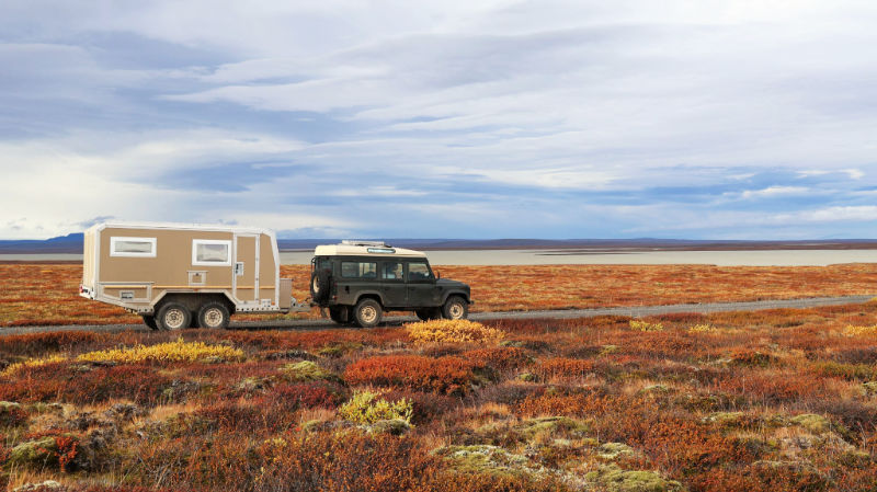 Moser Fahrzeugbau / Kunden - Urlaubsreise mit einem Offroad-Tandem-Wohnanhänger nach Island mit Eis und Schnee