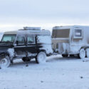 Moser Fahrzeugbau / Kunden - Urlaubsreise mit einem Offroad-Tandem-Wohnanhänger nach Island mit Eis und Schnee